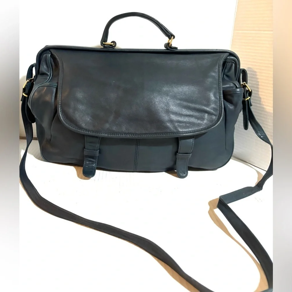Classic navy blue Leather unisex Bag